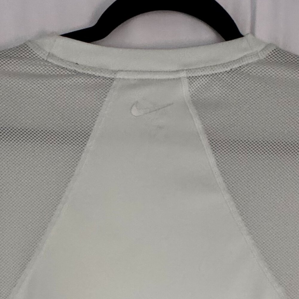 Nike Dri Fit Size M Womens Mint Green Workout top - 0312 - Picture 2 of 3